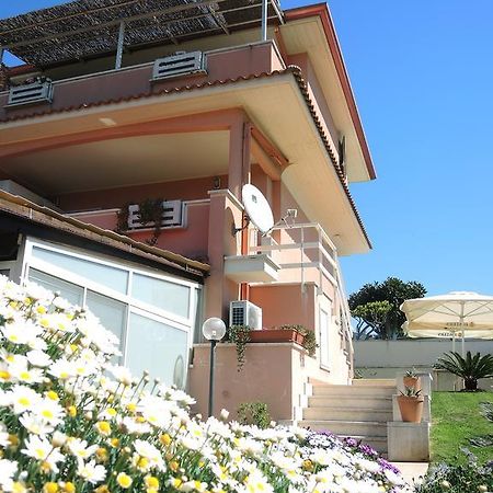 Le Ninfe Bed And Breakfast Anzio Exterior photo