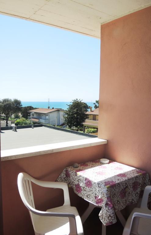 Le Ninfe Bed And Breakfast Anzio Exterior photo